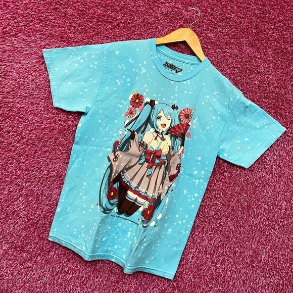 Hatsune Miku Cherry Blossom Bleach Dye Tshirt size medium - Picture 3 of 4